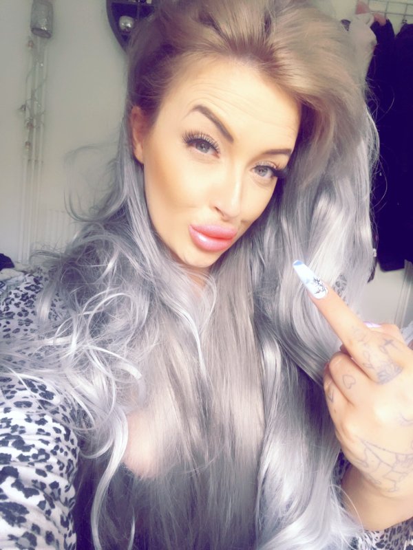 Greedy_bitch199